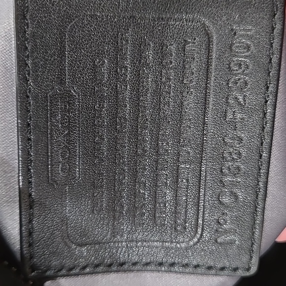 Coach Daisy Mia Black Leather Handbag - Picture 16 of 17